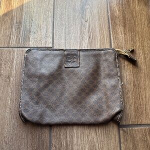 Celine project pouch